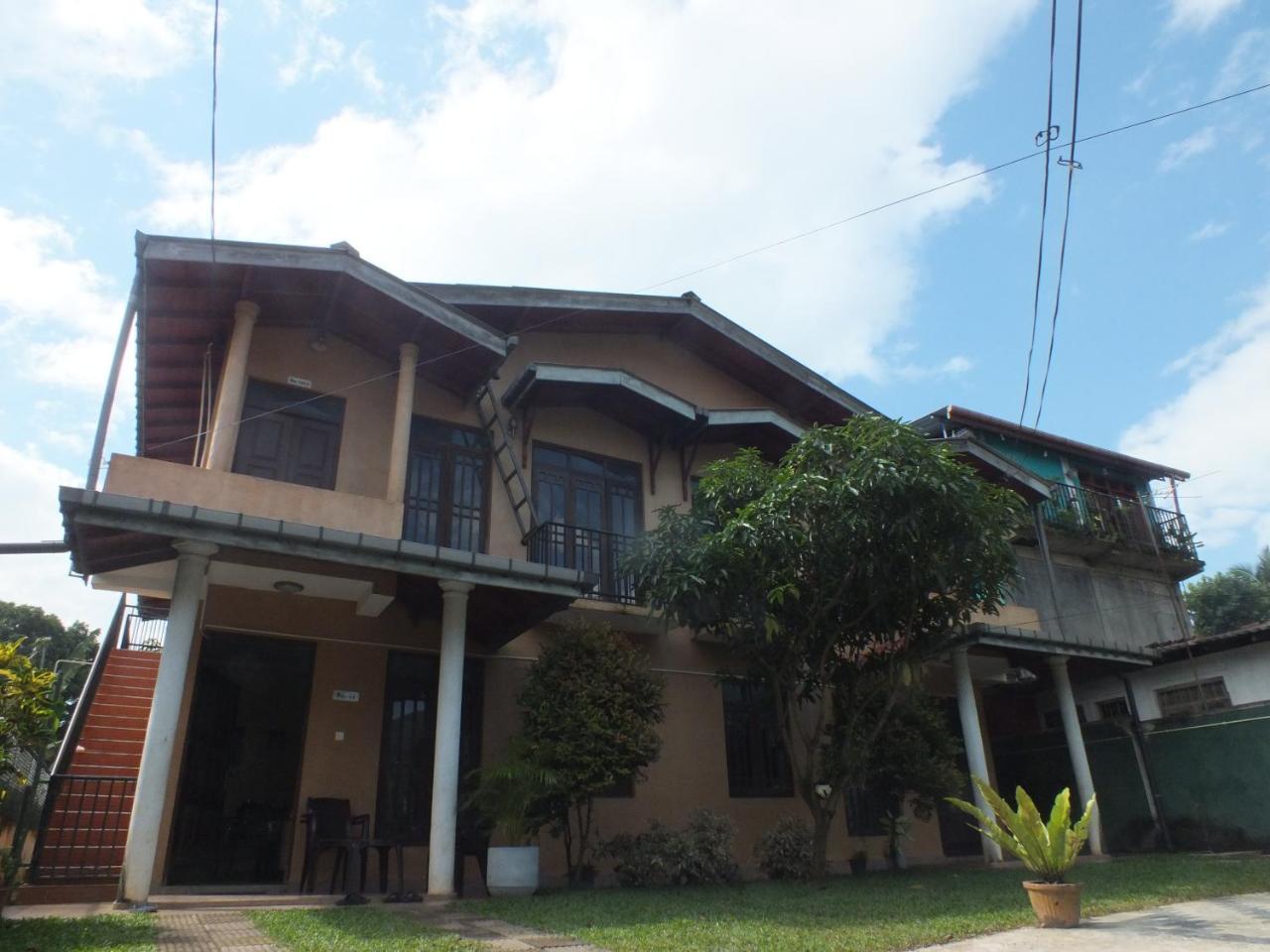 Hillsview Rest & Guest House Matale Bagian luar foto
