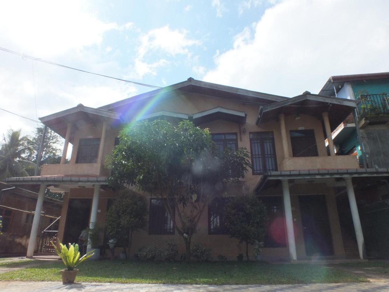 Hillsview Rest & Guest House Matale Bagian luar foto