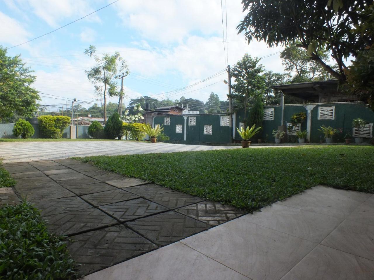 Hillsview Rest & Guest House Matale Bagian luar foto