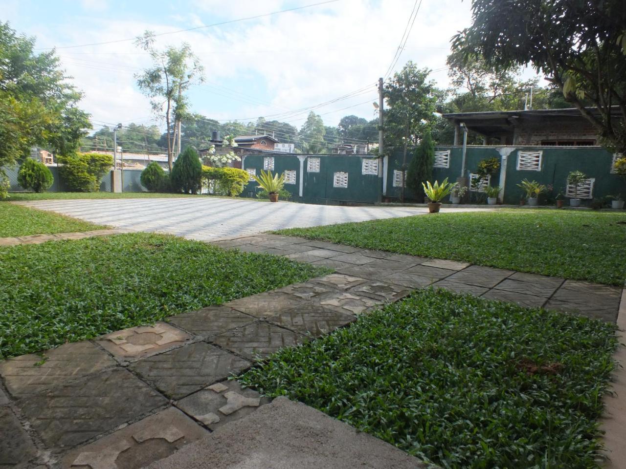 Hillsview Rest & Guest House Matale Bagian luar foto